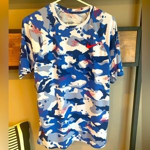 Nike blue camo style t-shirt - NWOT